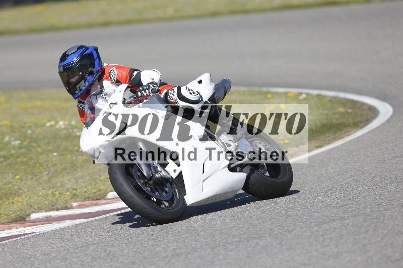 /05 07.04.2026 Cornu Master School ADR/Gruppe gruen/14